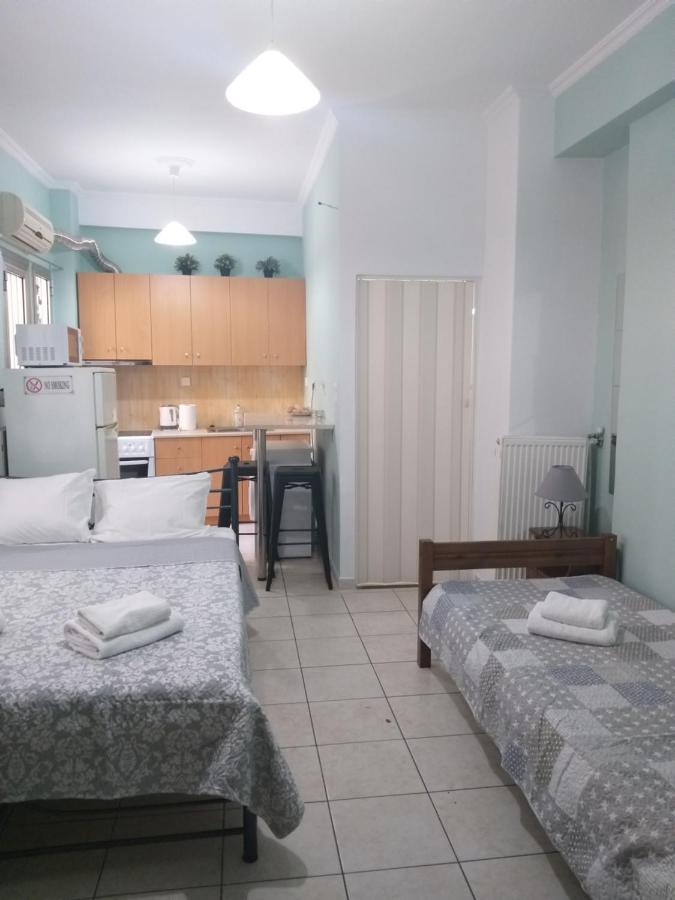 Practical Studio Next To The Subway, Train Station Apartamento Atenas Exterior foto